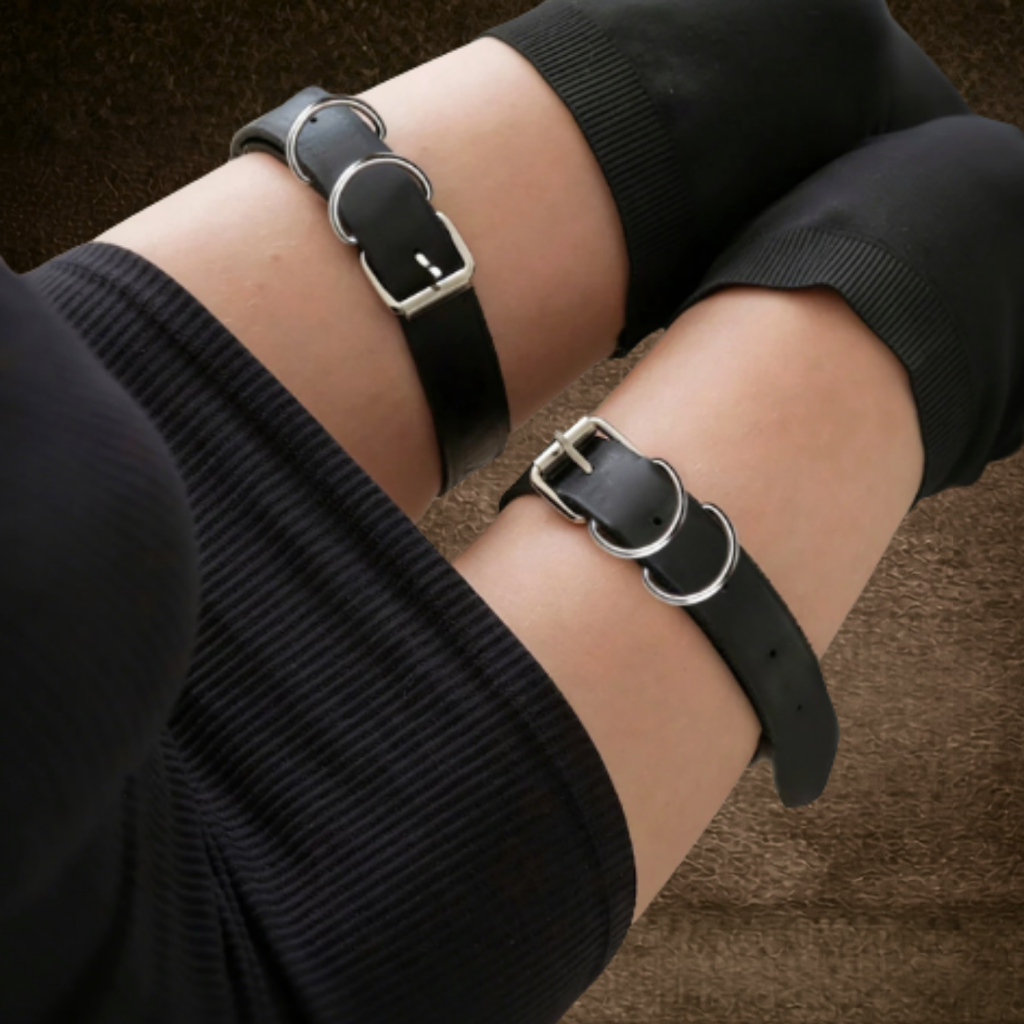 Metal Ring Garter